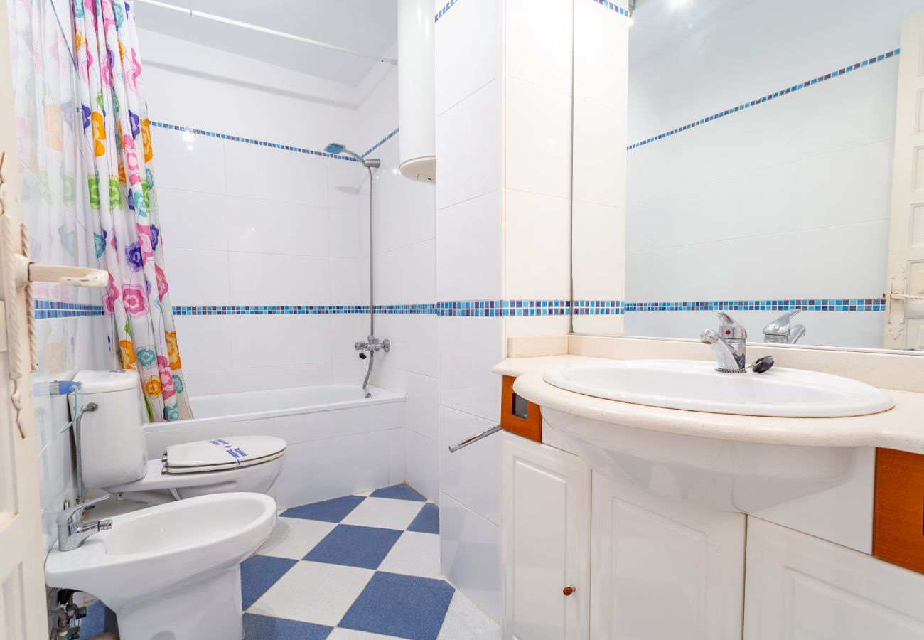 Apartamento en Salou - FMP & MARITIM LAVANDA * WiFi * VISTA LATERAL MAR