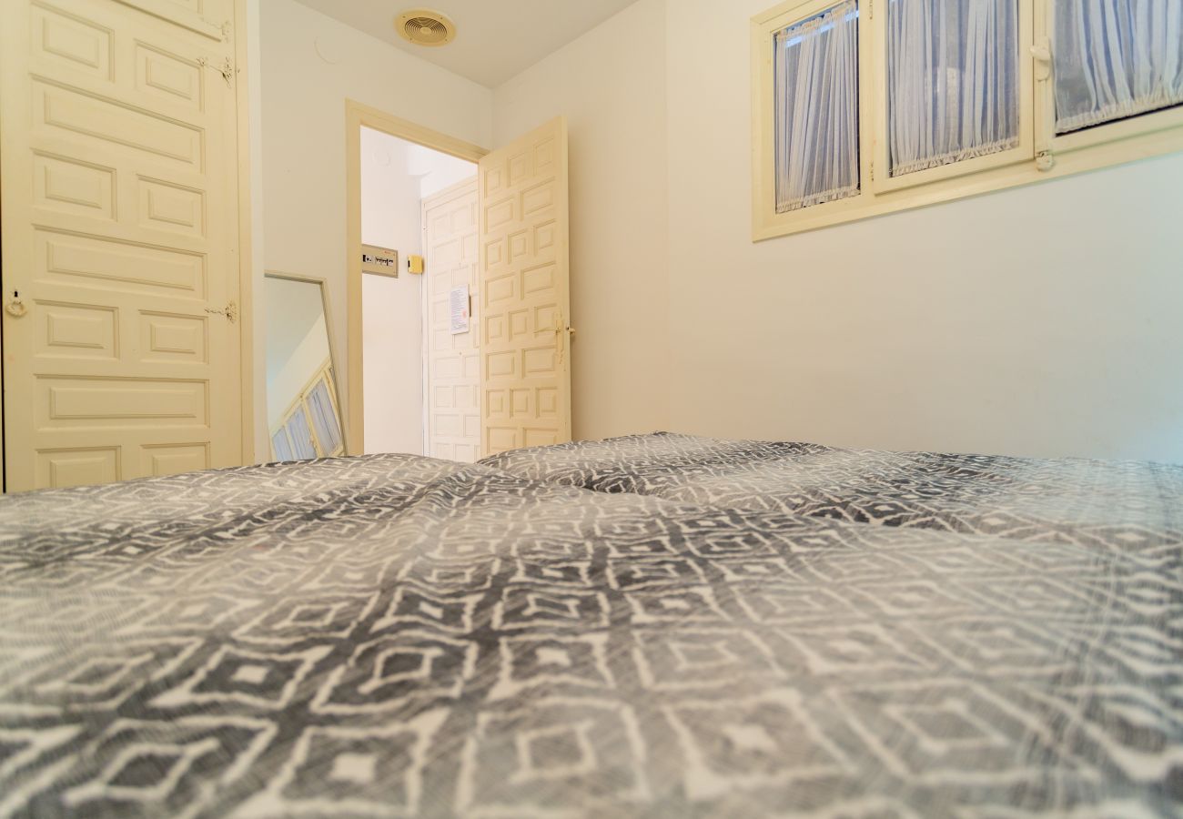 Apartamento en Salou - FMP & MARITIM LAVANDA * WiFi * VISTA LATERAL MAR