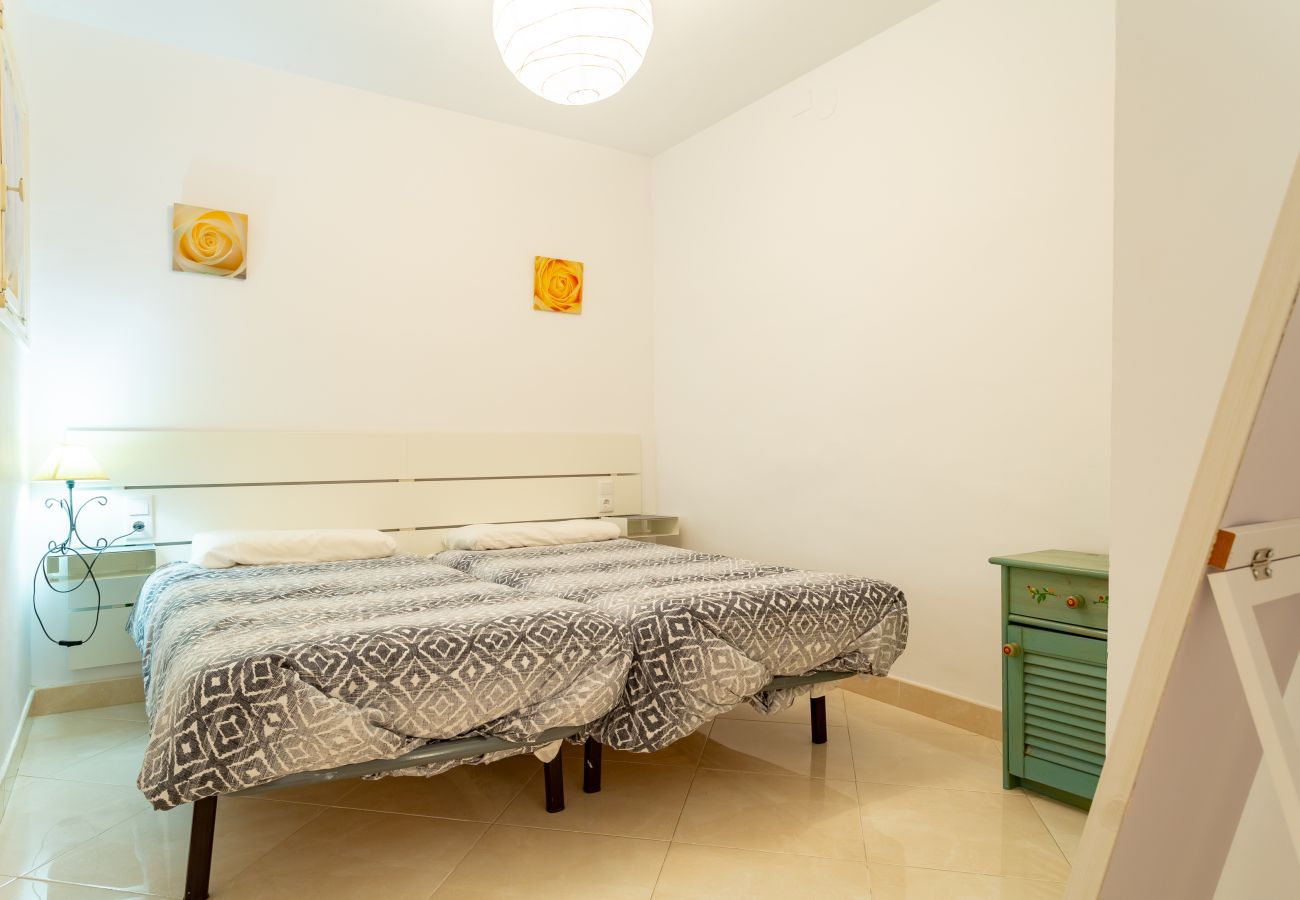 Apartamento en Salou - FMP & MARITIM LAVANDA * WiFi * VISTA LATERAL MAR