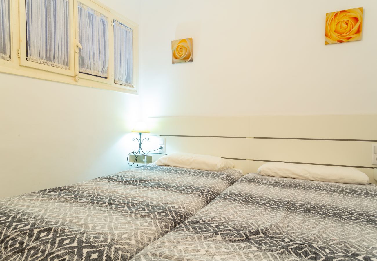 Apartamento en Salou - FMP & MARITIM LAVANDA * WiFi * VISTA LATERAL MAR