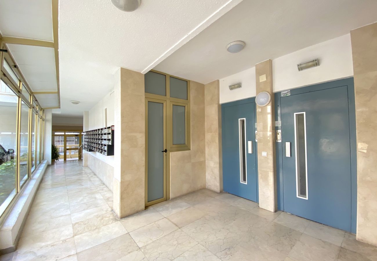 Apartamento en Salou - FMP & MIRAMAR NAUTIC * WiFi * VISTA LATERAL MAR