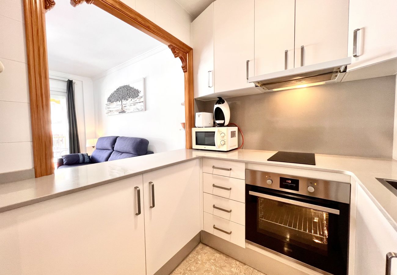 Apartamento en Salou - FMP & MIRAMAR NAUTIC * WiFi * VISTA LATERAL MAR
