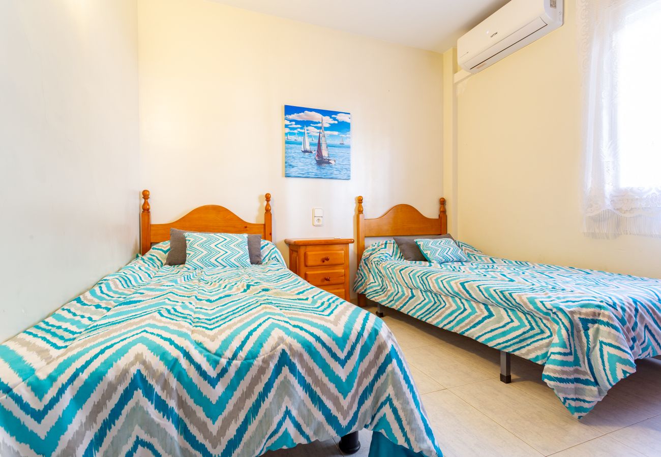 Apartamento en Salou - FMP & ANCORA RED * JARDIN * 1ª LÍNEA