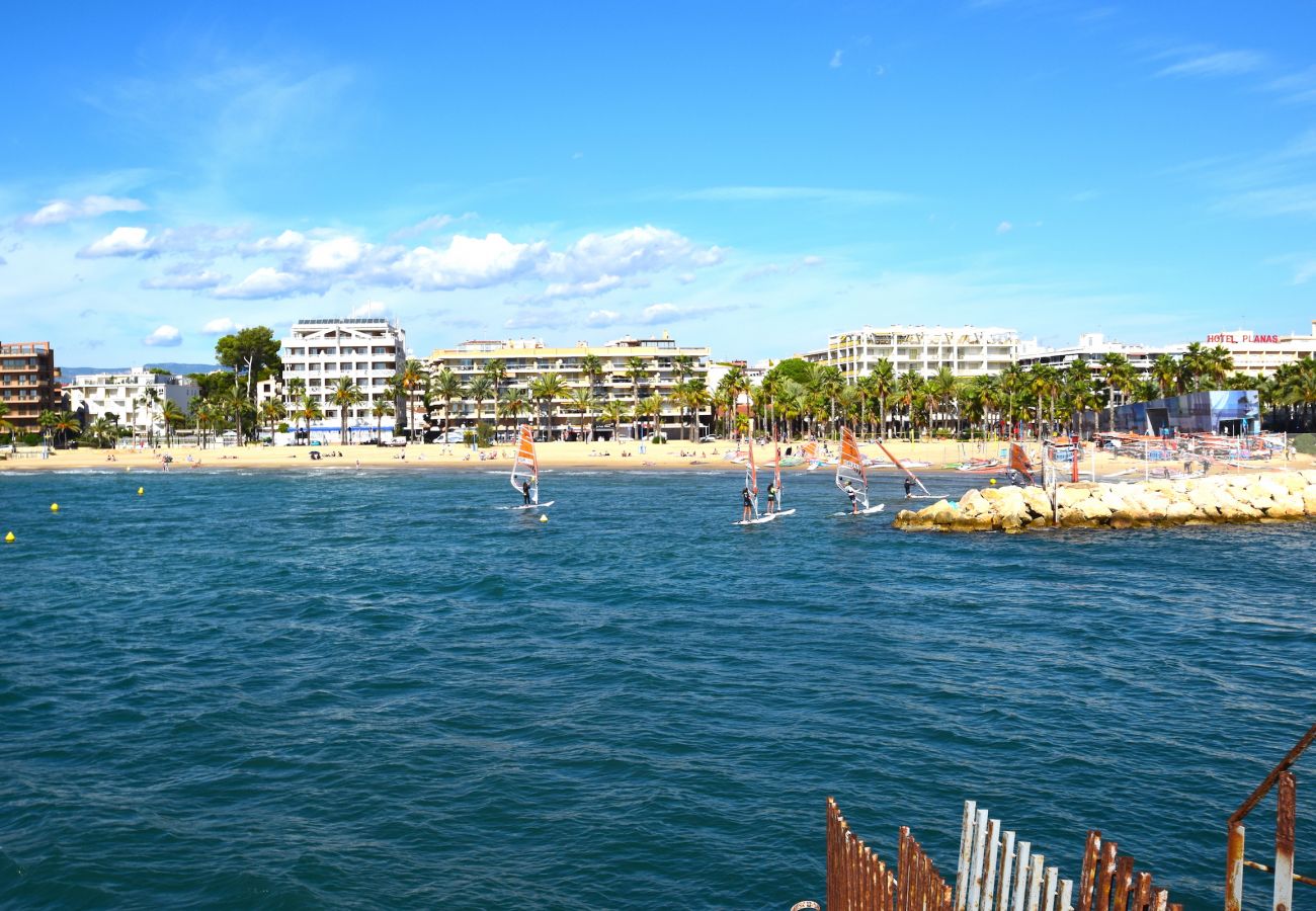 Apartament en Salou - FMP & MIRAMAR NAUTIC * WiFi * VISTA LATERAL MAR