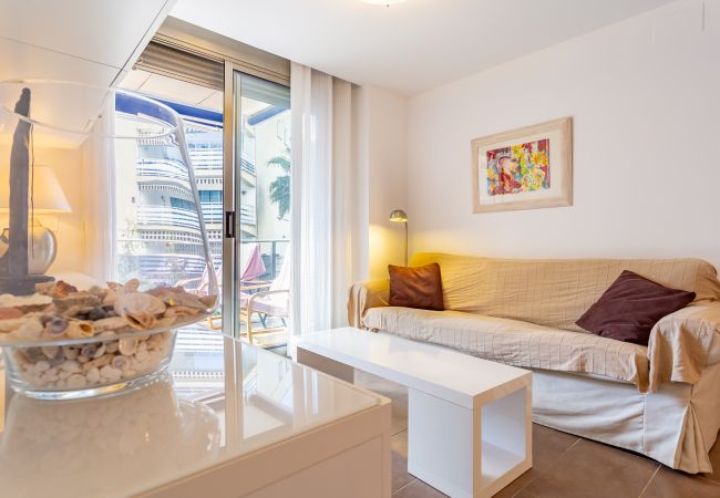 Ferienwohnung in Salou - FMP & MUNTANYA AMBAR * PK * SEITLICHEM MEERBLICK