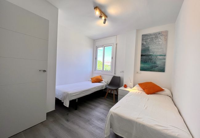 Apartment in Salou - FMP & MARITIM AZZURE * LATERAL SEA VIEW